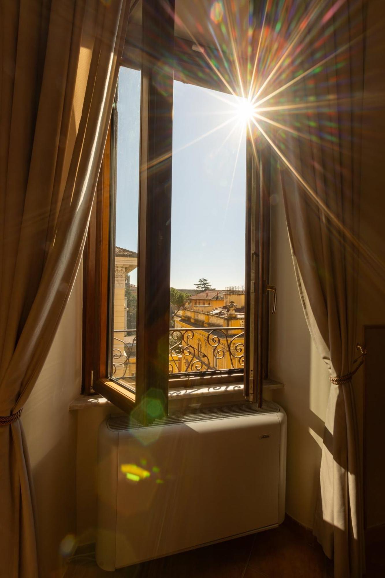 Rosam Suite Roma - Via Veneto エクステリア 写真
